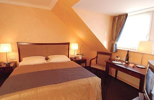 Hotel Ambiente Трір Номер фото